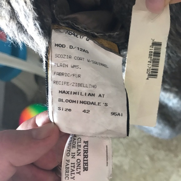 FLASH SALE 🎉❤️FENDI Fur full coat! - Picture 8 of 8